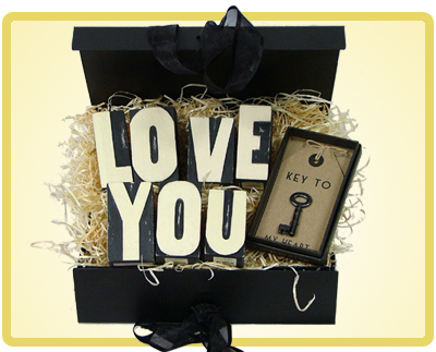 Love From the Heart Hamper Box